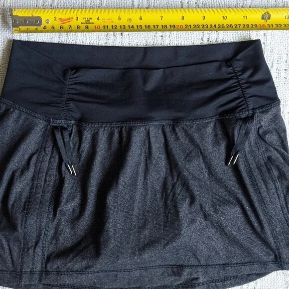 Lululemon Gray Black Hot N’ Sweaty Athletic Skirt Hot Yoga Size 6 - Picture 7 of 10
